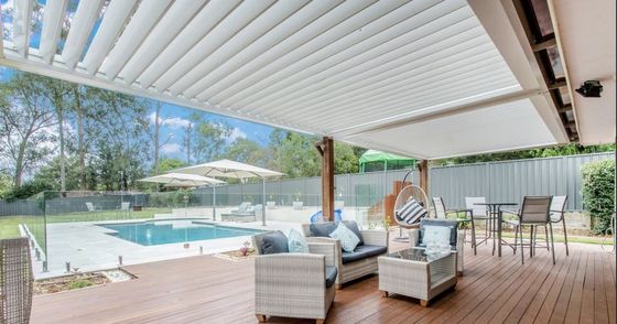 Powder Coating Outdoor Aluminium Pergola Customized Size ISO9001 Certificate