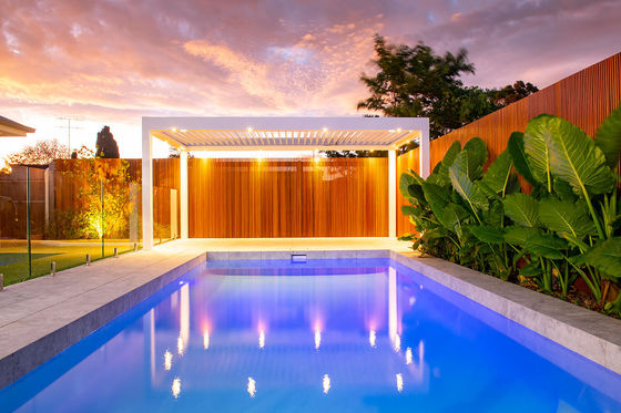 Luxury Glass Roof Sunroom Snow Resistant High Durability Color Customized