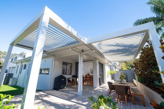 Industrial Outdoor Aluminium Pergola Waterproof Powder Coating Optional Thickness