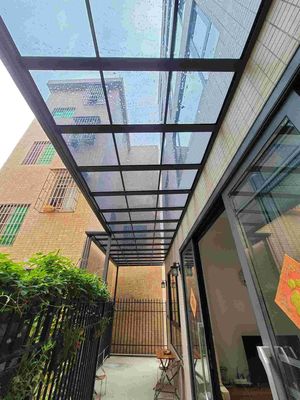 Polycarbonate Custom Waterproof Garden Canopy Easy Assembly Rust Resistant